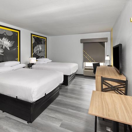 Hotel Super 8 By Wyndham Alexandria La Extérieur photo